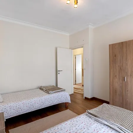 Vitoriahouse - Your Little Corner *